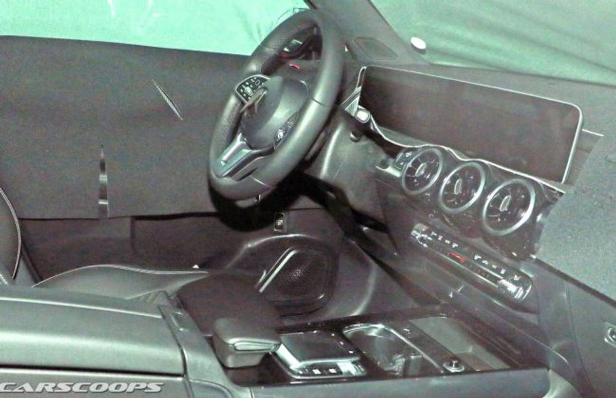 Mercedes-Benz GLB Interior Spied Mercedes-Benz GLB Interior Spied