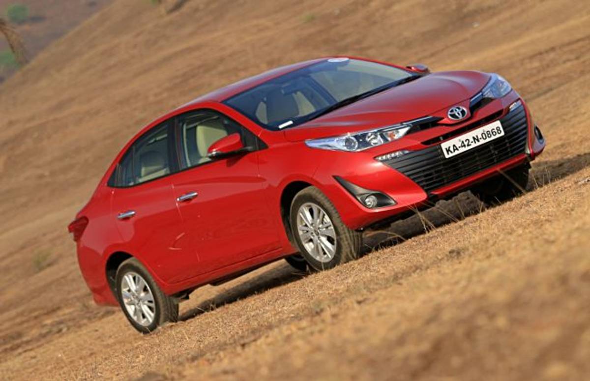 Toyota Yaris Gets Benefits Of Upto Rs 1 Lakh To Take On Honda City, Hyundai Verna Toyota Yaris Gets Benefits Of Upto Rs 1 Lakh To Take On Honda City, Hyundai Verna