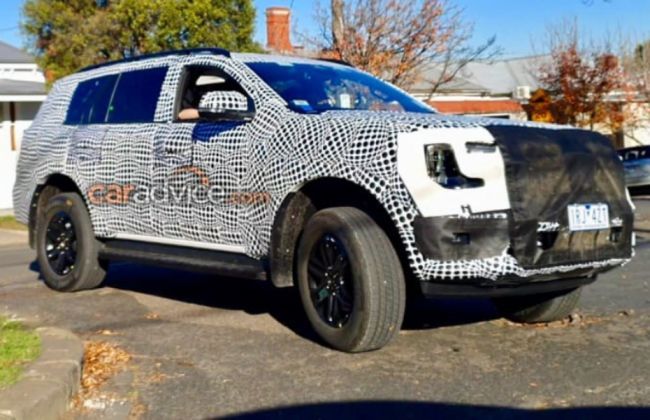 New-Technology Ford Endeavour Spied Testing