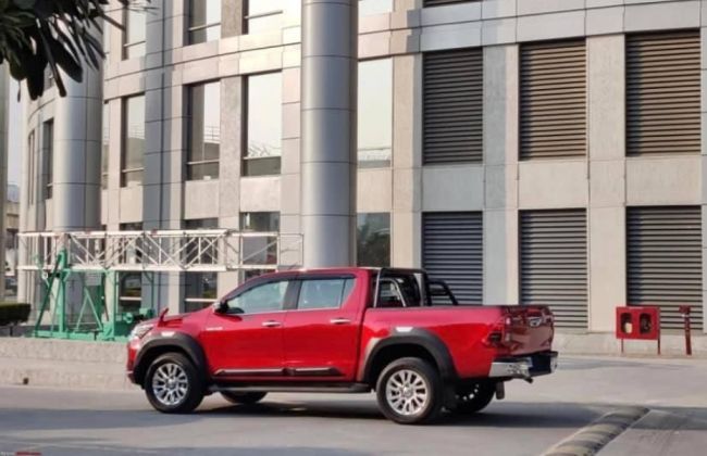 Toyota Hilux Spotted Undisguised In India Ahead Of Launch In Early 2022