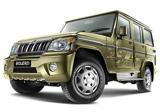 Bolero touches a new milestone, sells 1,00,686 units in FY 2011-12 Bolero touches a new milestone, sells 1,00,686 units in FY 2011-12