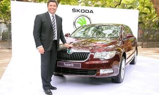 Skoda Superb Ambition bows in at Rs. 17.66 lakh