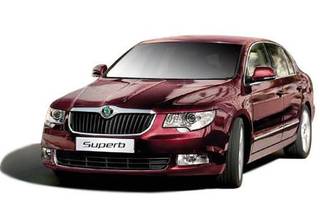 Skoda Superb goes cheaper by Rs 1.6 lakhs