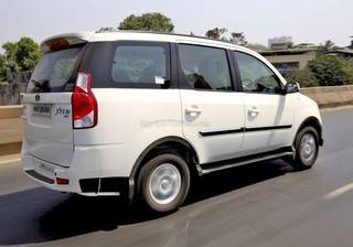 1 lakh Mahindra Xylos Traversing the Indian Roads 1 lakh Mahindra Xylos Traversing the Indian Roads