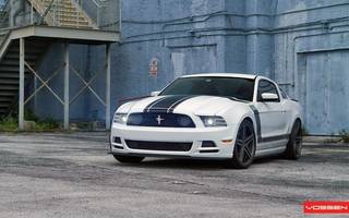 Ford Mustang Boss 302 with Vossen Wheels