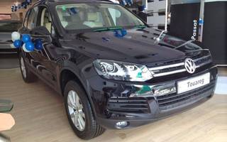 Volkswagen Touareg Launched at Rs. 58.5 lakh Volkswagen Touareg Launched at Rs. 58.5 lakh