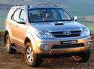 Toyota Fortuner launched in India at 18.45 lacs