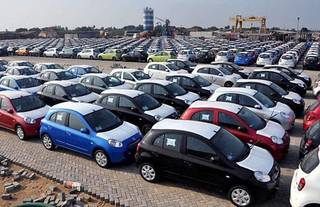 February Car Sales Dip by 25.7 percent; Automakers Cut Down Production