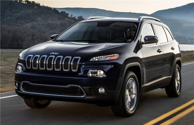 India Bound 2014 Jeep Cherokee Shows its Off-roading Skills (Video)