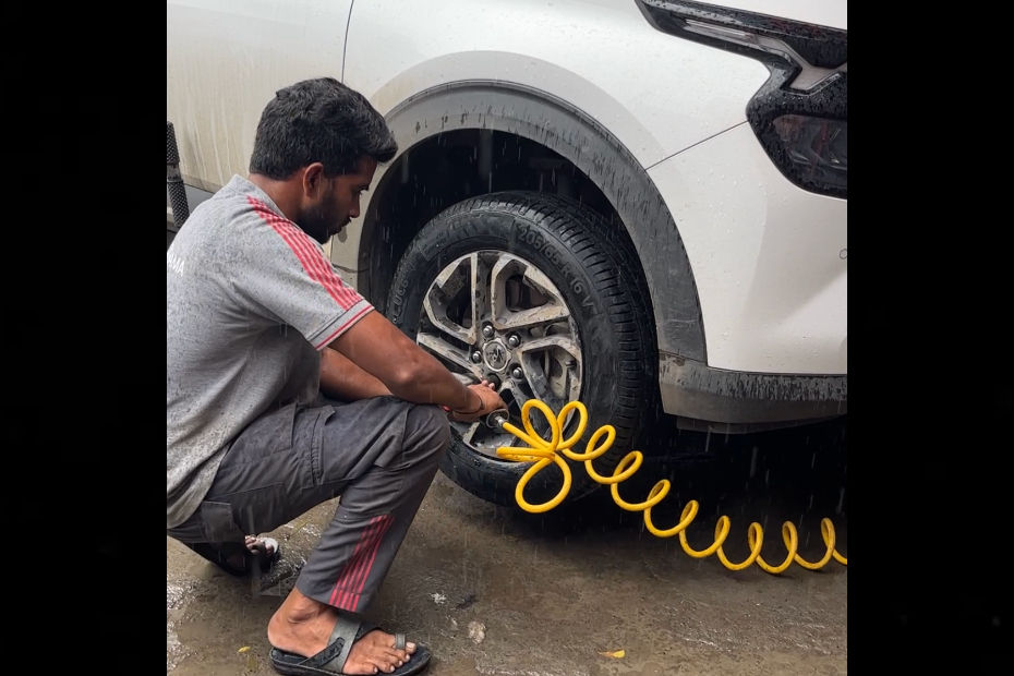 Continental UltraContact UC6 Tyre Review
