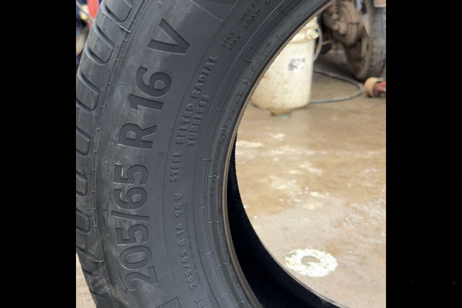 Continental UltraContact UC6 Tyre Review