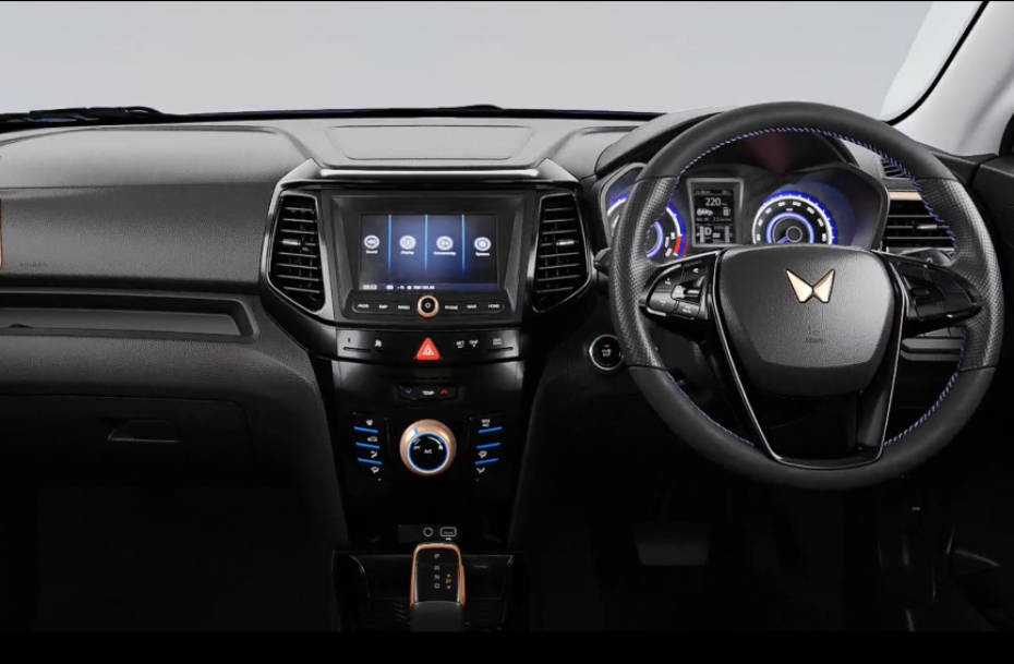 mahindra xuv400 ev interior