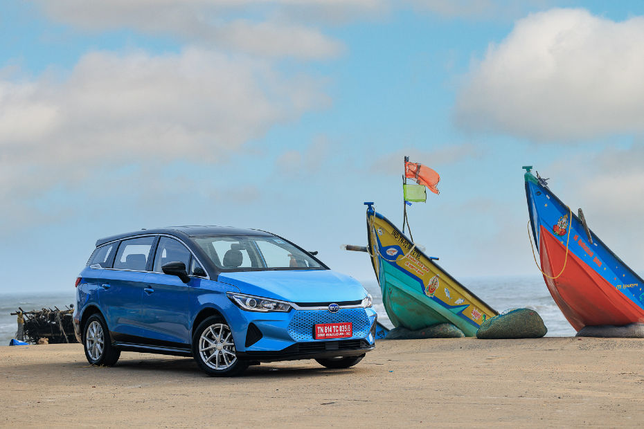 BYD E6