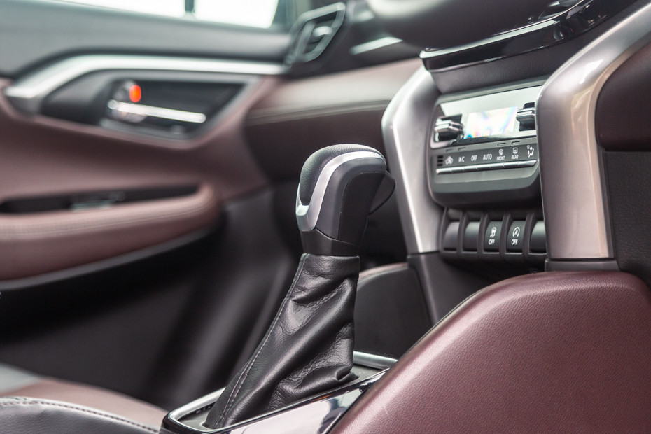 Maruti Suzuki Grand Vitara vs Brezza Which SUV To Buy?  CarDekho.com