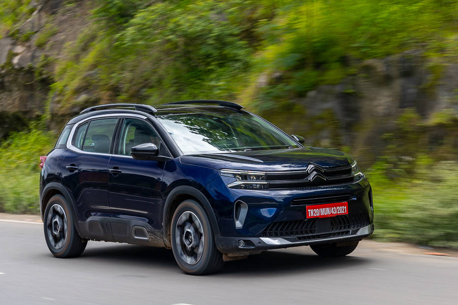 Citroen C5 Aircross in action