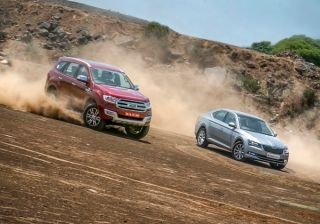 Skoda Superb vs Ford Endeavour | Comparison Review Skoda Superb vs Ford Endeavour | Comparison Review