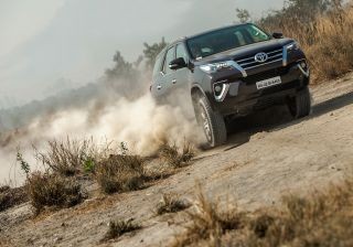 Toyota Fortuner Petrol Review Toyota Fortuner Petrol Review