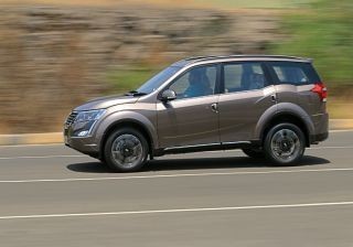 2018 Mahindra XUV500 Facelift: First Drive Review 2018 Mahindra XUV500 Facelift: First Drive Review