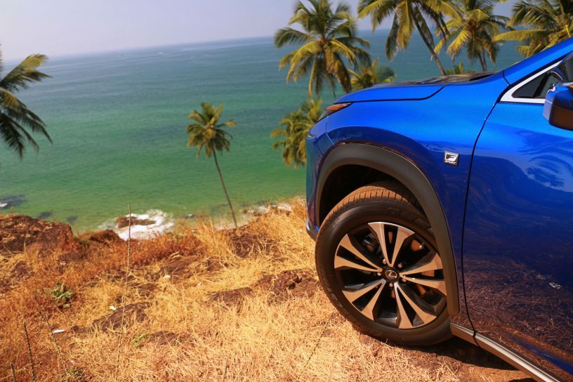 Lexus NX 300h F Sport Lexus NX 300h F Sport