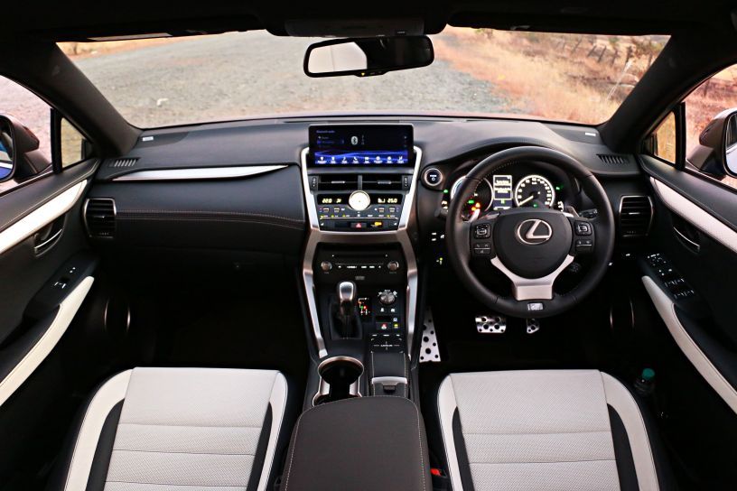 Lexus NX 300h F Sport Lexus NX 300h F Sport