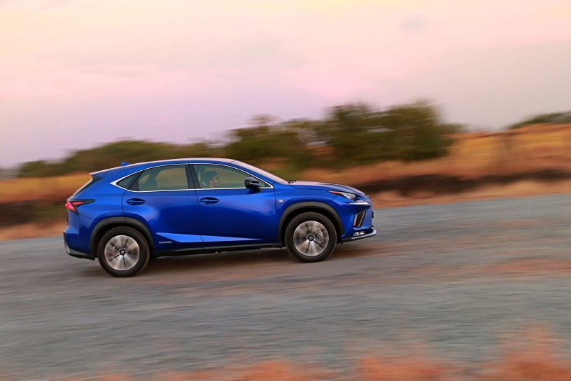 Lexus NX 300h F Sport Lexus NX 300h F Sport