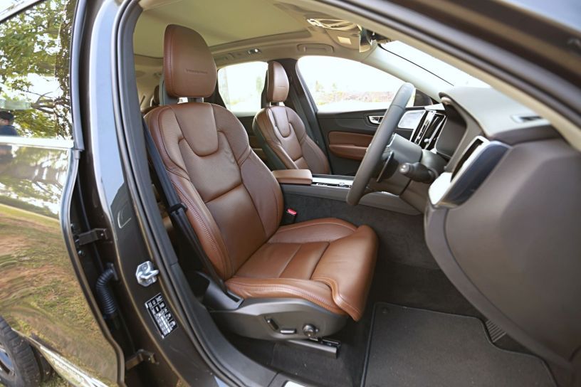 2017 Volvo XC60: First Drive Review
