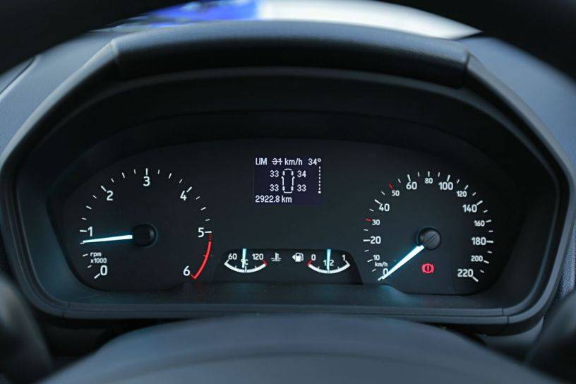 Ford EcoSport Old Instrument Cluster