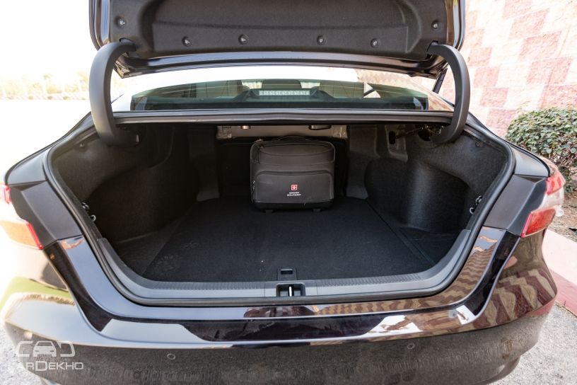Toyota Camry Hybrid