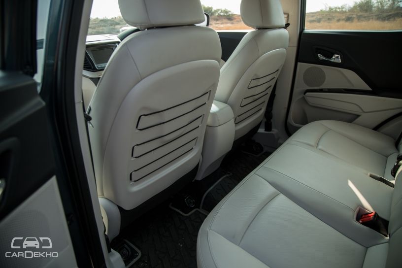 Mahindra XUV300 Mahindra XUV300