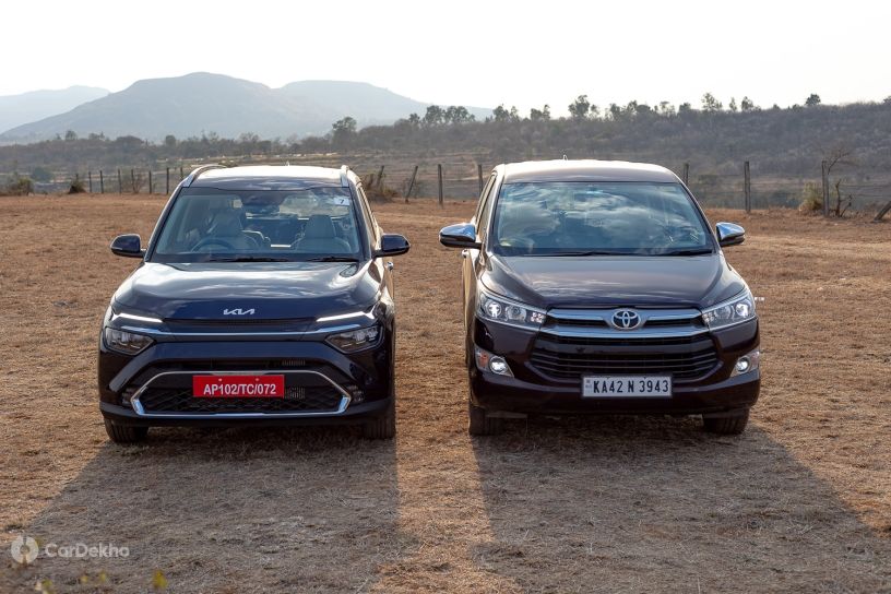 kia carens vs toyota innova crysta