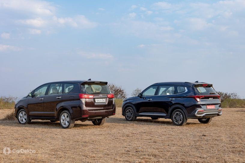 kia carens vs toyota innova crysta