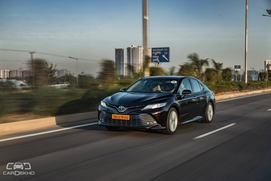 Toyota Camry Hybrid 
