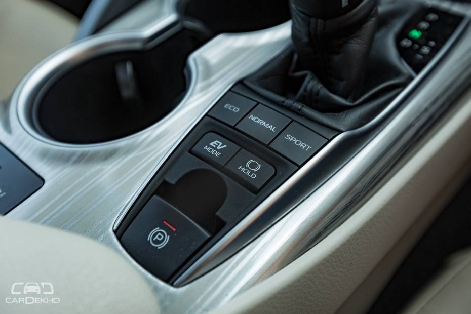 Toyota Camry Hybrid 