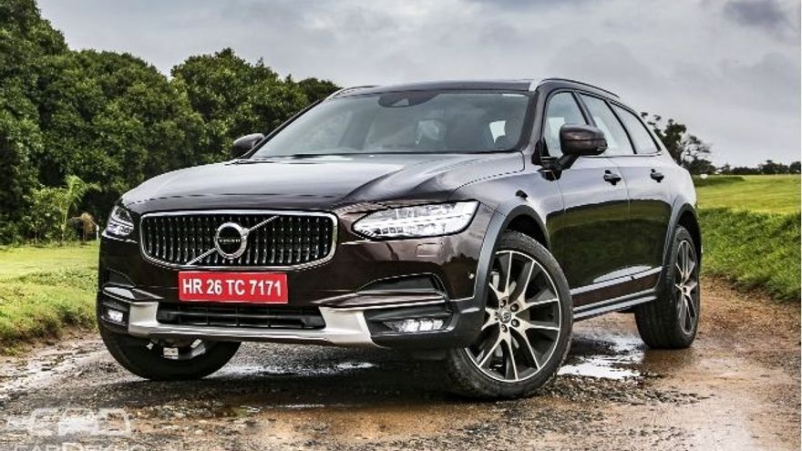 Volvo V90 Cross Country Road Test Images