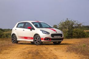Fiat Abarth Punto: Expert Review Fiat Abarth Punto: Expert Review
