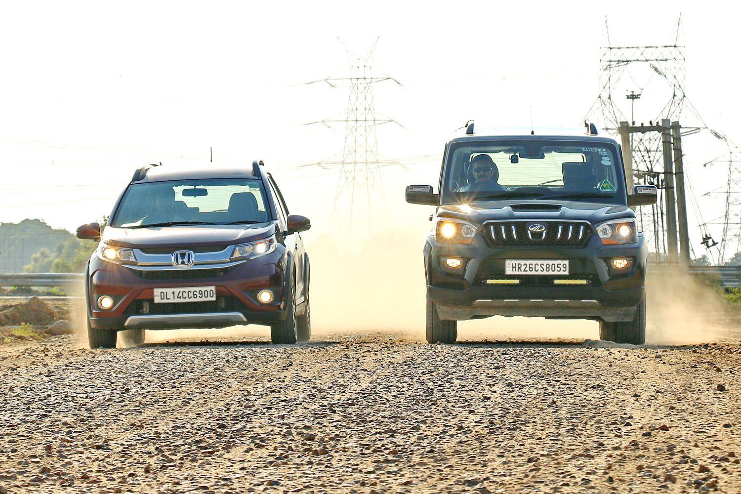 Honda BR-V vs Mahindra Scorpio: Comparison Review