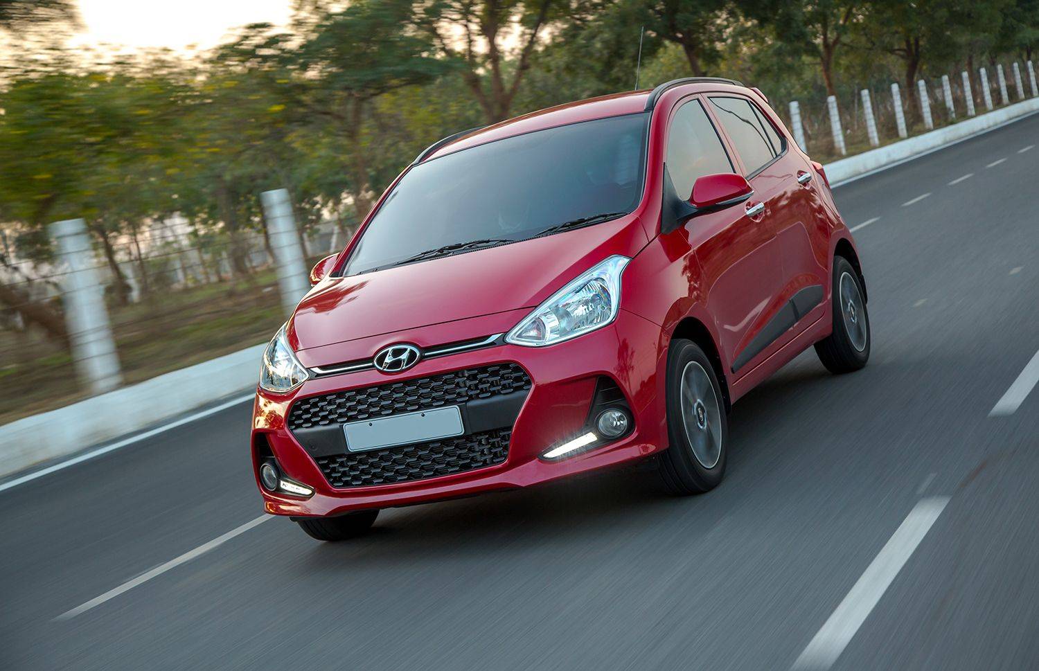 2017 Hyundai Grand i10 Facelift Diesel : Quick Review