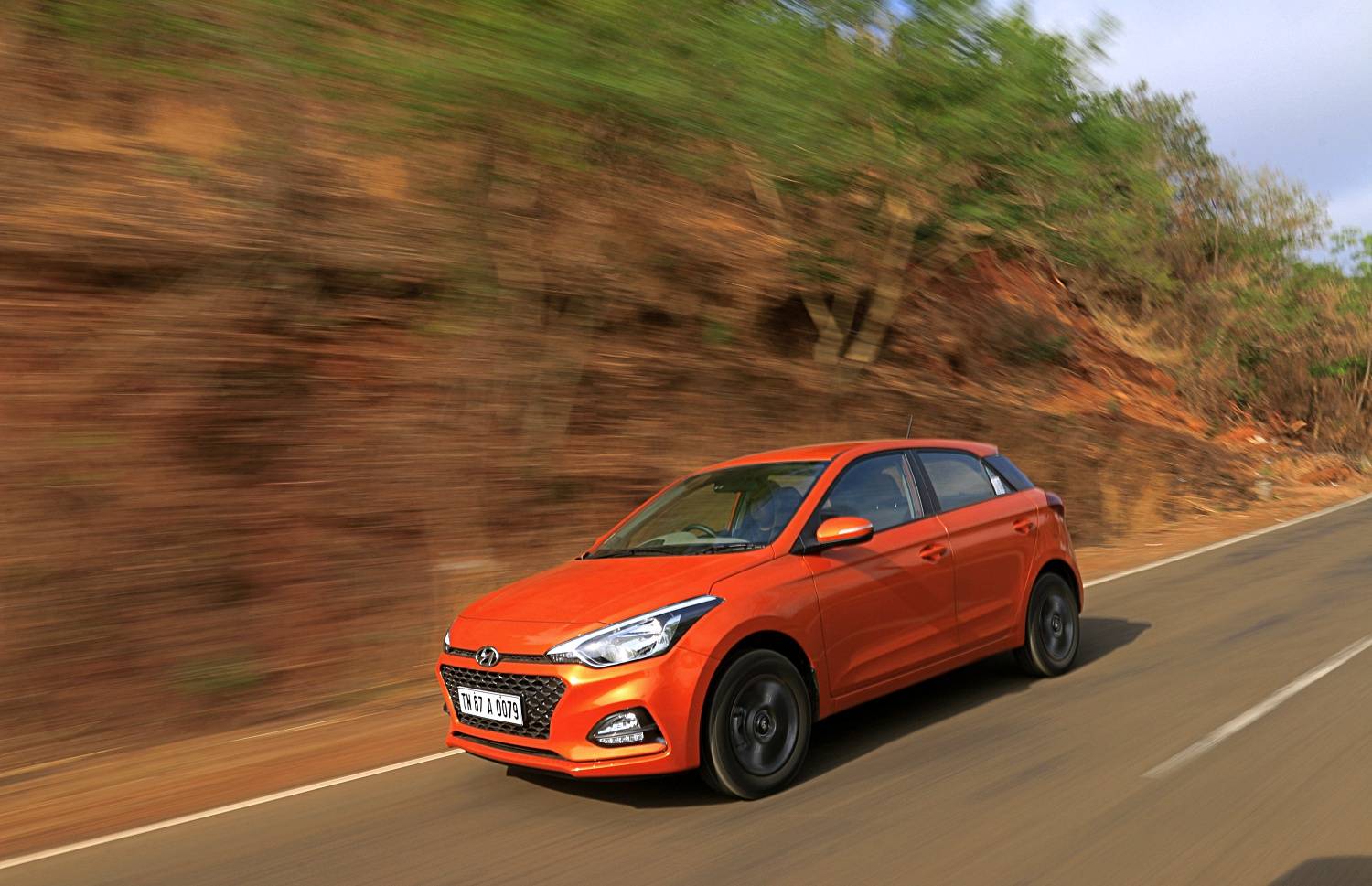 2018 Hyundai Elite i20 CVT:  Review