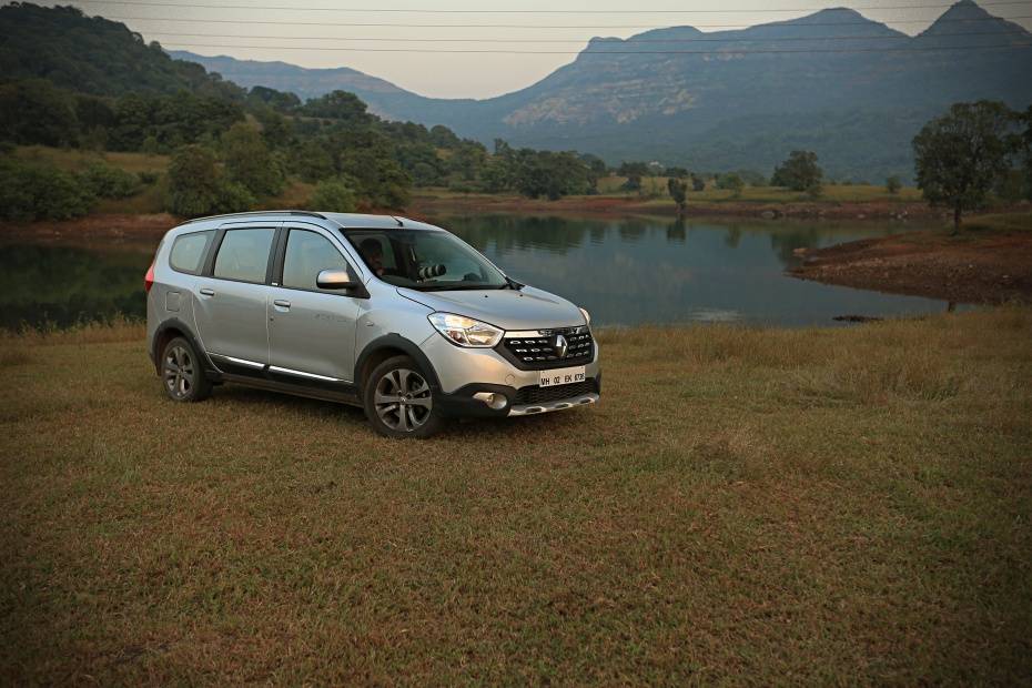 2017 Renault Lodgy Stepway: 1850Km Long Term Review 2017 Renault Lodgy Stepway: 1850Km Long Term Review