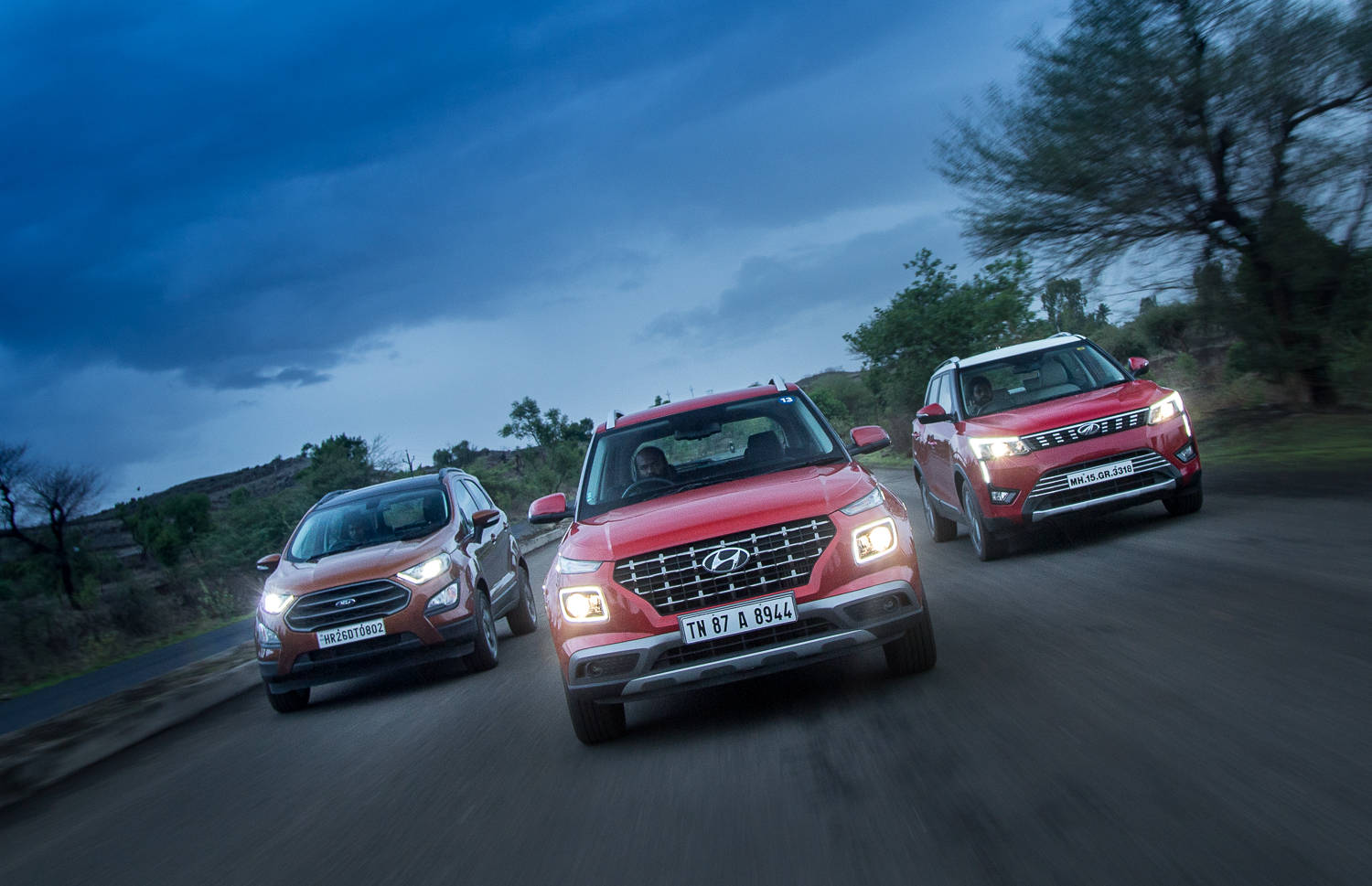 Hyundai Venue vs Ford EcoSport S vs Mahindra XUV300: Diesel Comparison Review