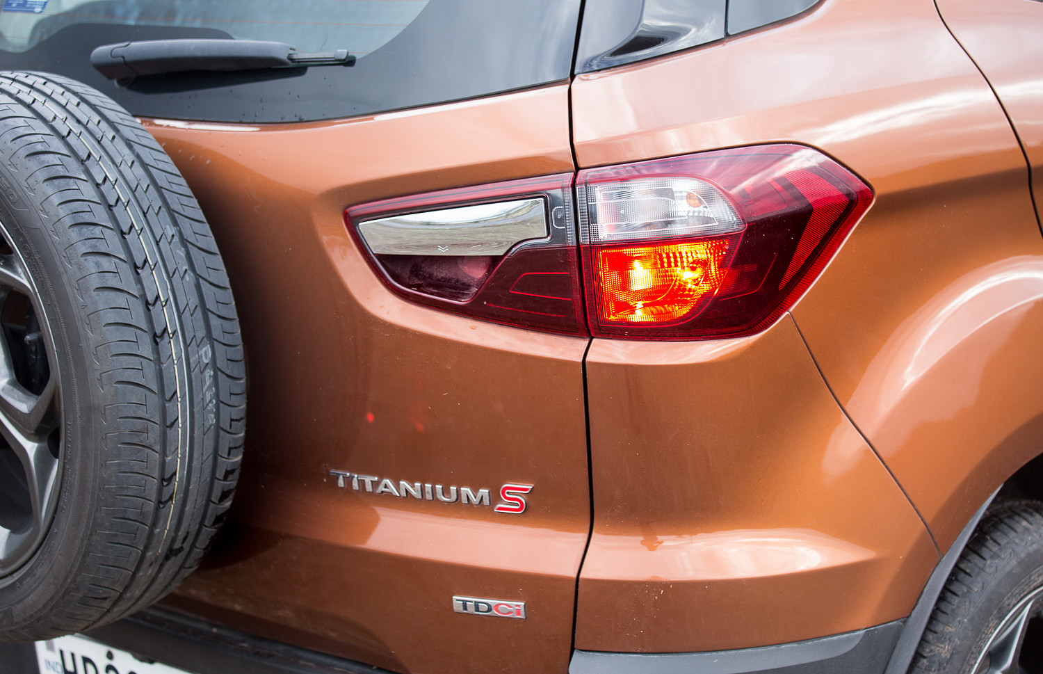 Ford EcoSport S Diesel Fleet Introduction: CarDekho Garage Ford EcoSport S Diesel Fleet Introduction: CarDekho Garage