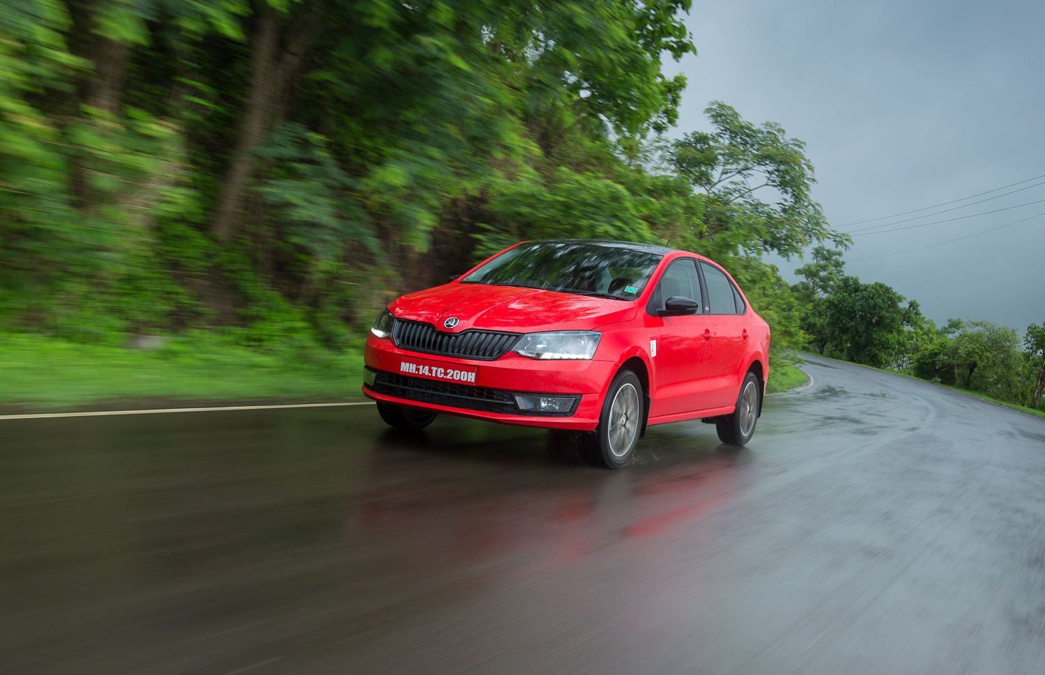 8 Skoda Rapid Road Test Reviews from Experts