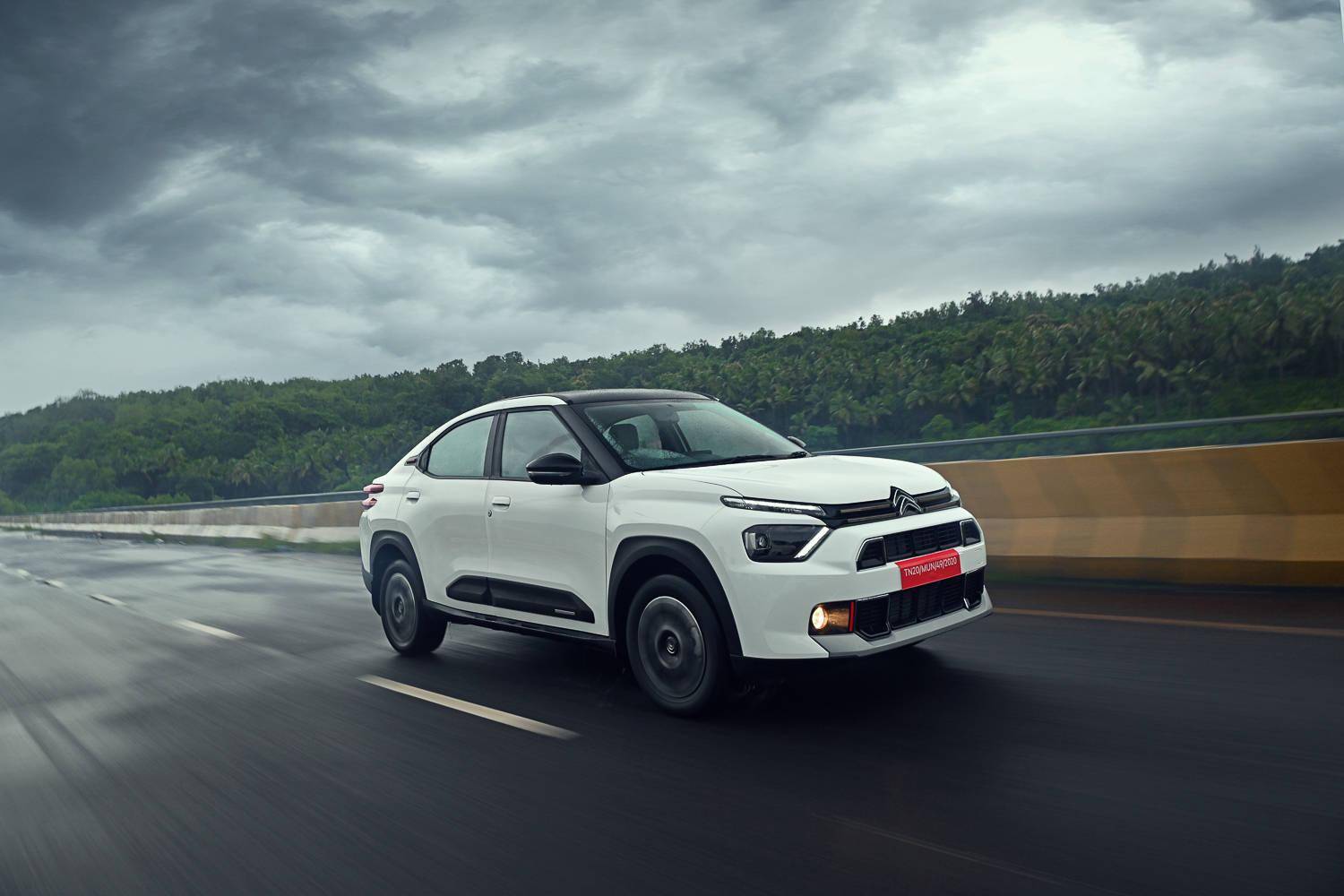 Citroen Basalt సమీక్ష: ఇది సరైనదేనా?