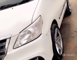 2015 Toyota Innova 2.5 G (Diesel) 8 Seater BS IV 2015 Toyota Innova 2.5 G (Diesel) 8 Seater BS IV