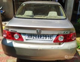 2009 होंडा सिटी एस 2009 होंडा सिटी एस