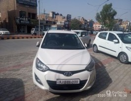 2015 ஹூண்டாய் ஐ20 ஆஸ்டா 1.4 CRDi 2015 ஹூண்டாய் ஐ20 ஆஸ்டா 1.4 CRDi