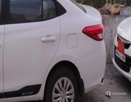 2018 Toyota Yaris J BSIV 2018 Toyota Yaris J BSIV