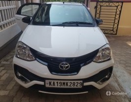 2019 Toyota Etios Liva 1.2 VX Dual Tone 2019 Toyota Etios Liva 1.2 VX Dual Tone