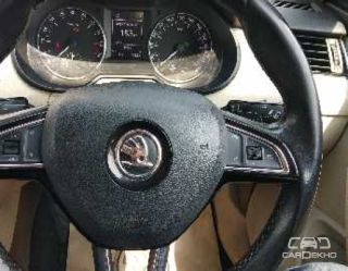 2016 Skoda Octavia Ambition Plus 2.0 TDI AT 2016 Skoda Octavia Ambition Plus 2.0 TDI AT