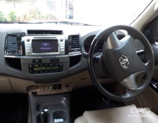 2013 Toyota Fortuner 4x4 MT TRD Sportivo 2013 Toyota Fortuner 4x4 MT TRD Sportivo